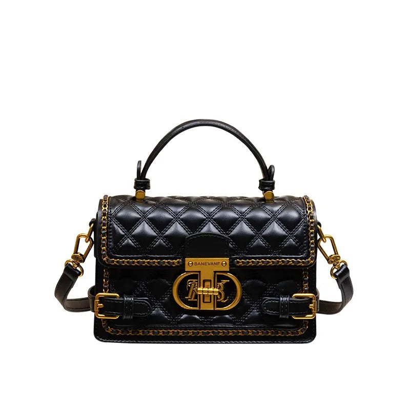 Bagimore Banevanf Kapitone Zincir Detaylı El & Omuz Çantası